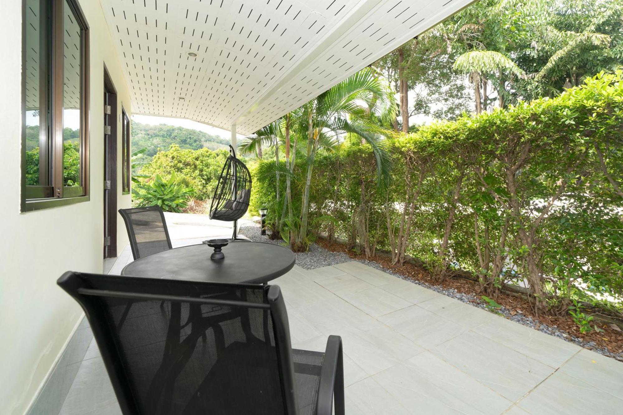 Oxavia Garden Oasis In Nai Harn - Your Private Tropical Garden With 3 Cabins And Jacuzzi Rawai Zewnętrze zdjęcie