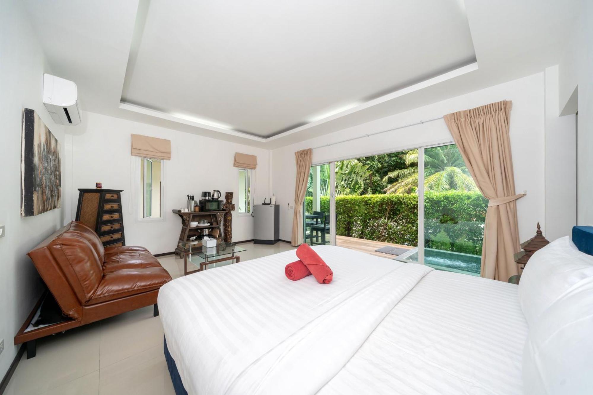 Oxavia Garden Oasis In Nai Harn - Your Private Tropical Garden With 3 Cabins And Jacuzzi Rawai Zewnętrze zdjęcie