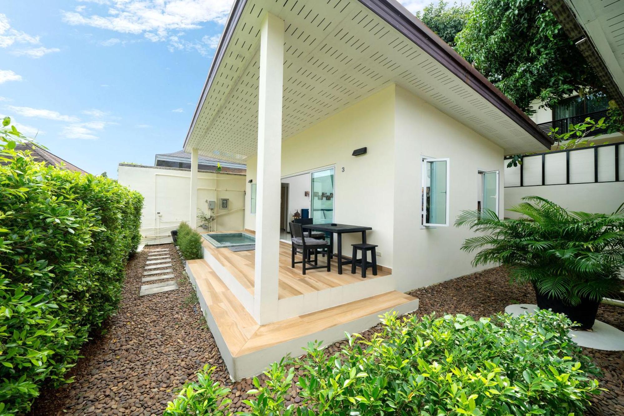Oxavia Garden Oasis In Nai Harn - Your Private Tropical Garden With 3 Cabins And Jacuzzi Rawai Zewnętrze zdjęcie